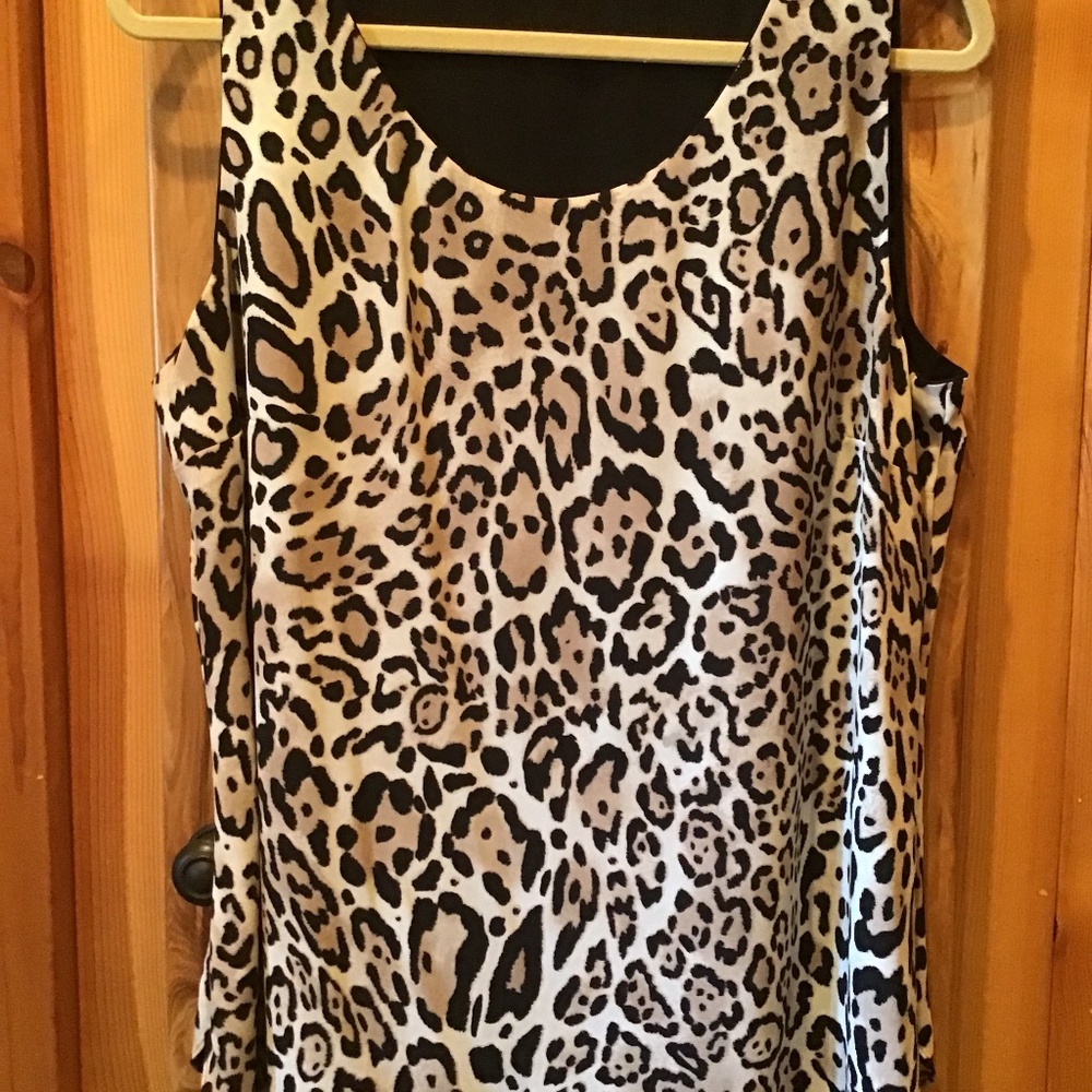 Cheetah print reversible tank